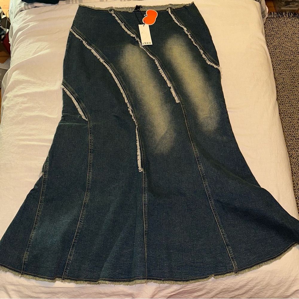 Women's Denim Maxi Skirt - Dark Blue